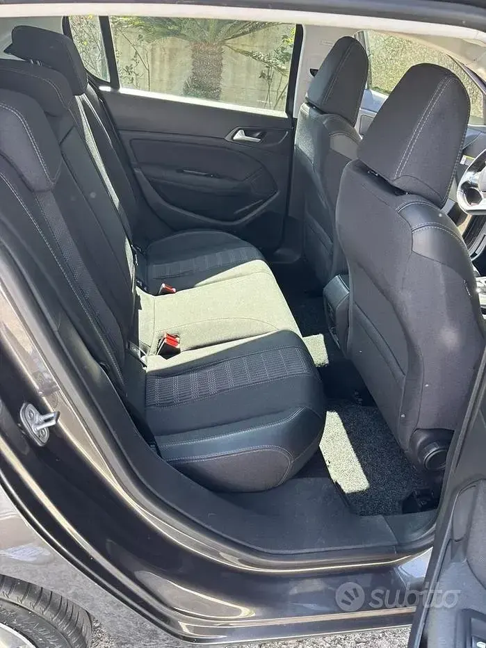 Usata Peugeot 308 131 CV (96 kW) 2018 Grigio Berlina