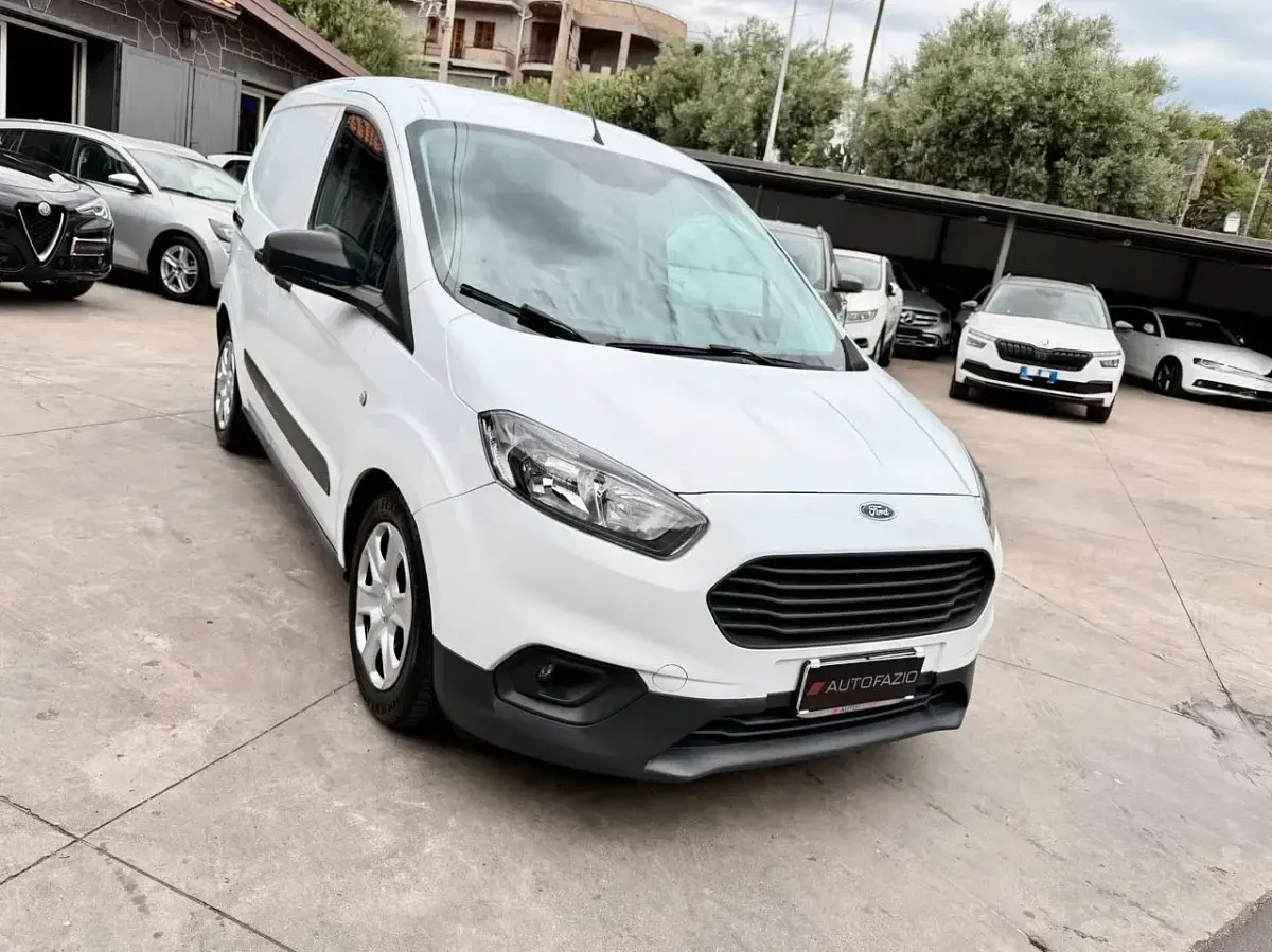 Usata Ford Transit Trend 74 CV (54 kW) 2019 Bianco Furgone