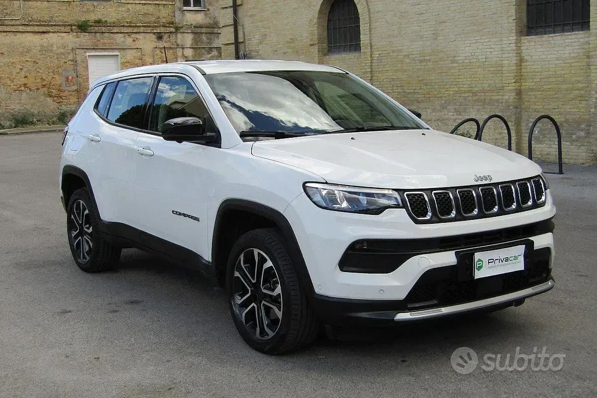 Usata Jeep Compass 130 CV (95 kW) 2024 Bianco SUV