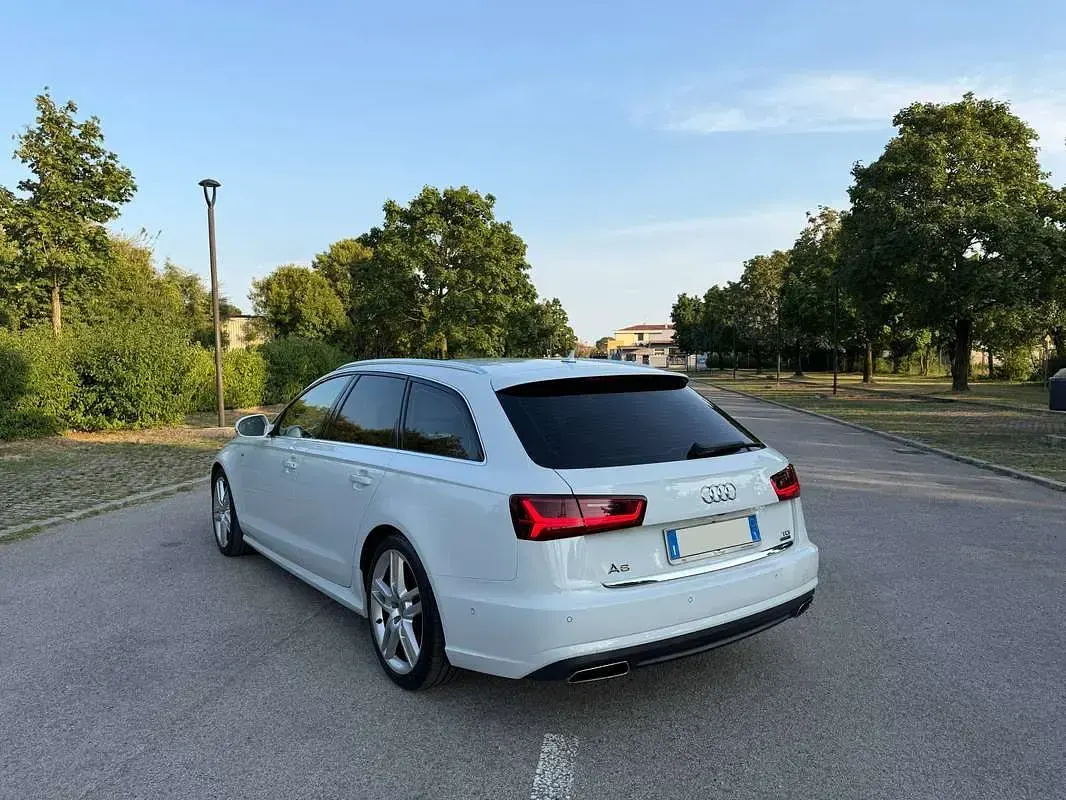 Usata Audi A6 Business 218 CV (160 kW) 2015 Bianco Station wagon