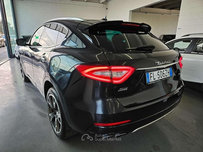 Usata Maserati Levante 430 CV (316 kW) 2017 Nero SUV