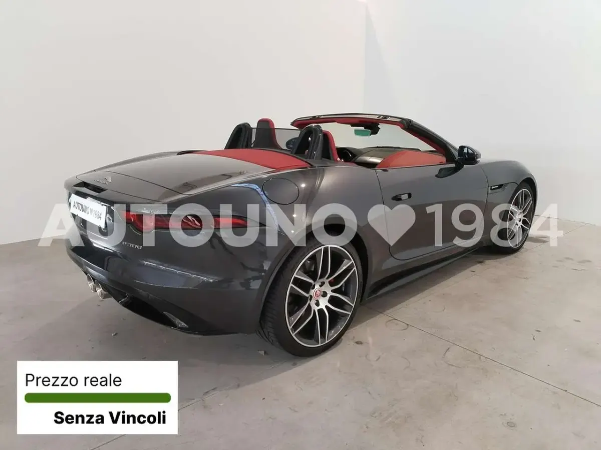 Usata Jaguar F-Type R-Dynamic 381 CV (280 kW) 2020 Grigio Cabrio