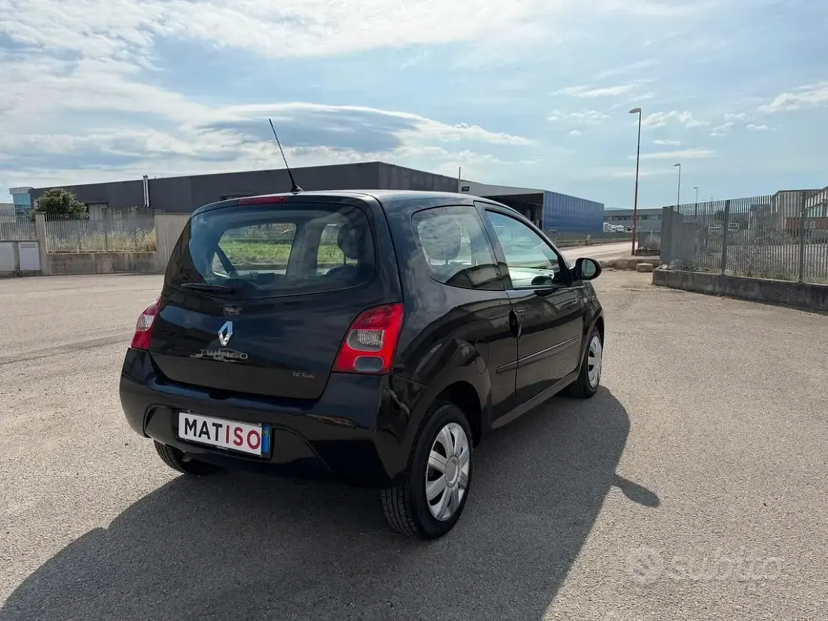 Usata Renault Twingo LE 58 CV (42 kW) 2009 Nero Utilitaria