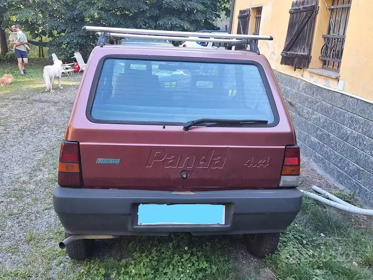 Usata Fiat Panda 4x4 54 CV (39 kW) 1997 Rosso Utilitaria