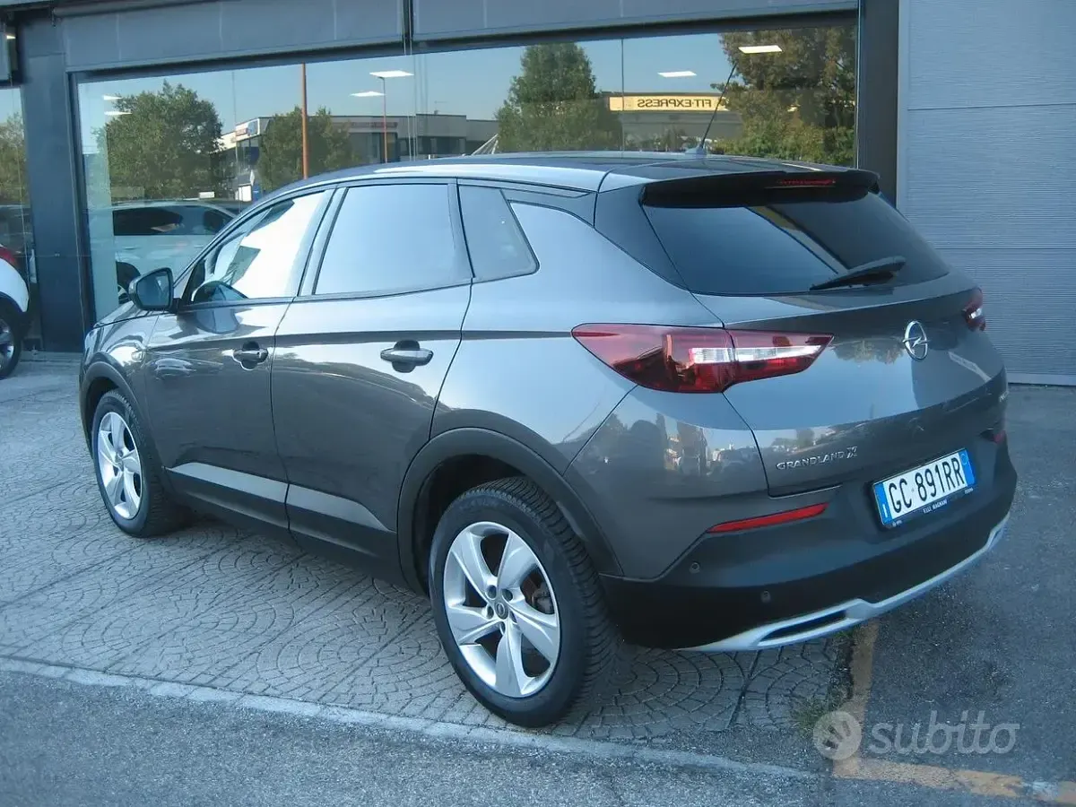 Usata Opel Grandland X Elegance 131 CV (96 kW) 2021 Grigio SUV