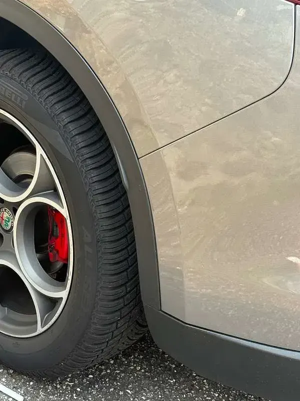 Usata Alfa Romeo Stelvio Tech Edition 190 CV (139 kW) 2019 Grigio SUV