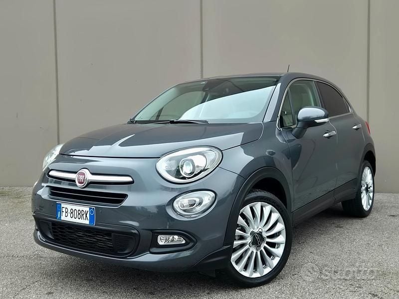 Usata Fiat 500X Lounge 140 CV (102 kW) 2015 Grigio SUV