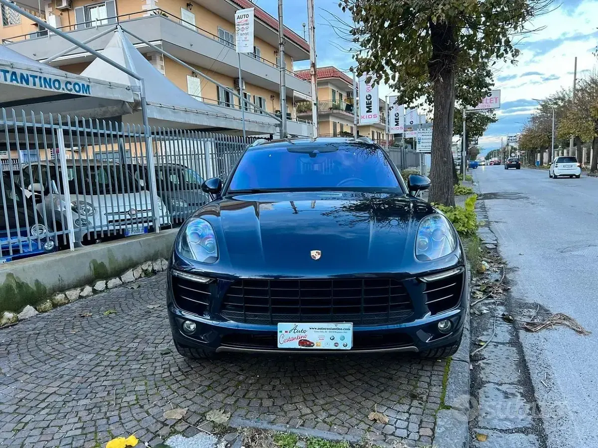 Usata Porsche Macan 250 CV (183 kW) 2017 Blu SUV