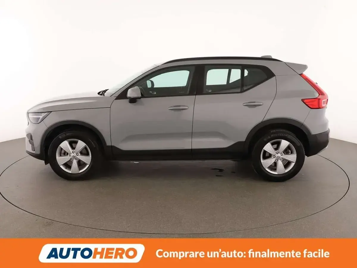 Usata Volvo XC40 163 CV (119 kW) 2024 Grigio SUV