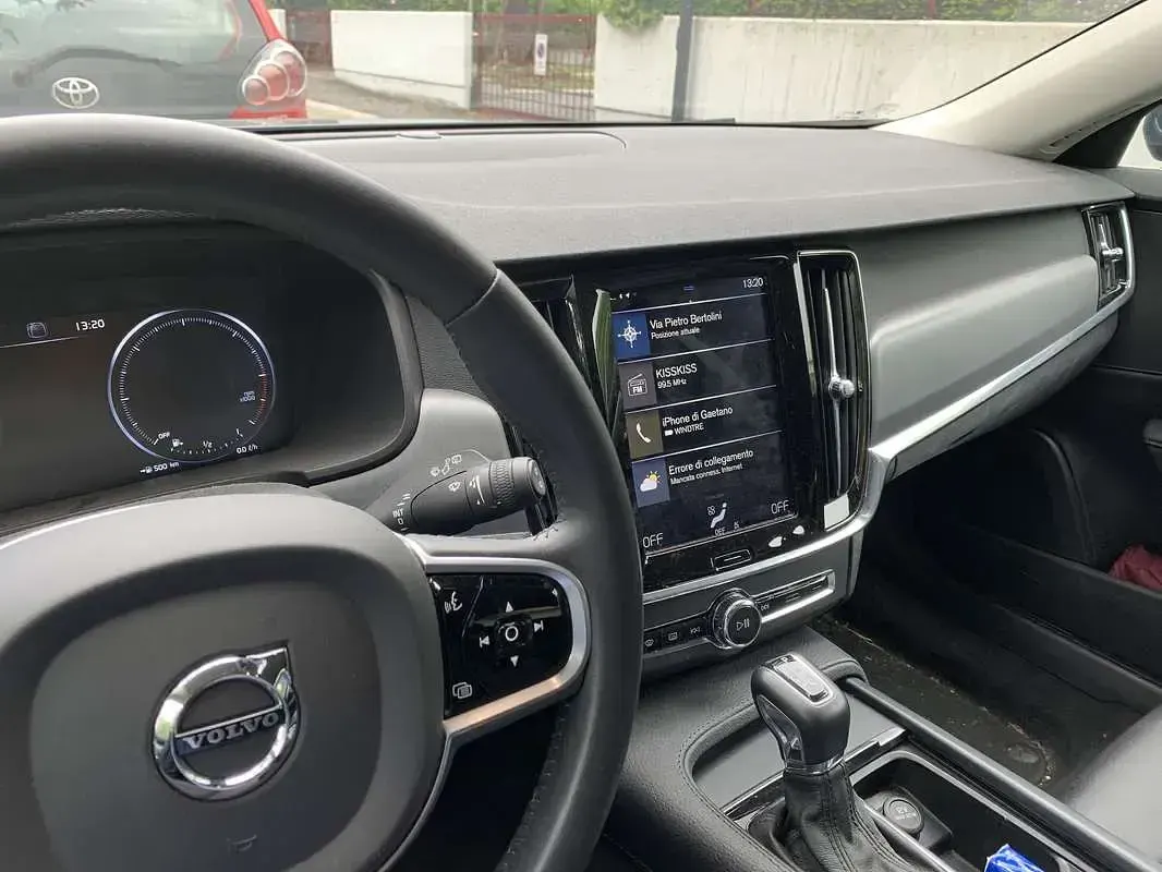 Usata Volvo V90 Momentum 190 CV (139 kW) 2018 Station wagon