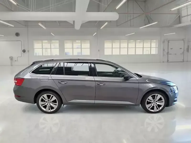 Occasion Skoda Superb Executive 149 ch (109 kW) 2022 Break