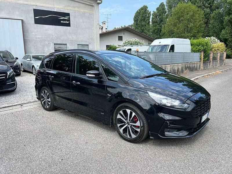Nero Usata 2022 Ford S-MAX Business Edition Monovolume | 19.800 € (Buon prezzo) - Immagine 1/4