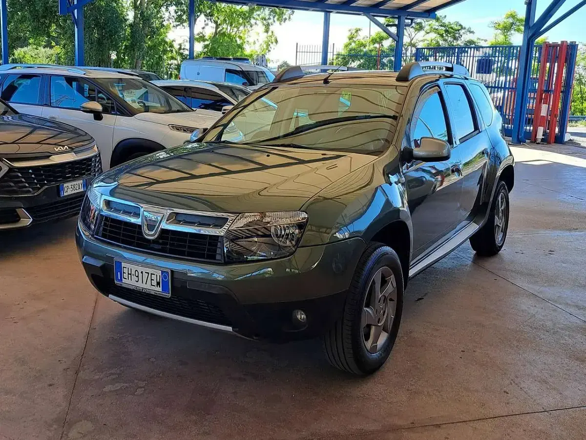 Usata Dacia Duster 107 CV (78 kW) 2012 Verde SUV