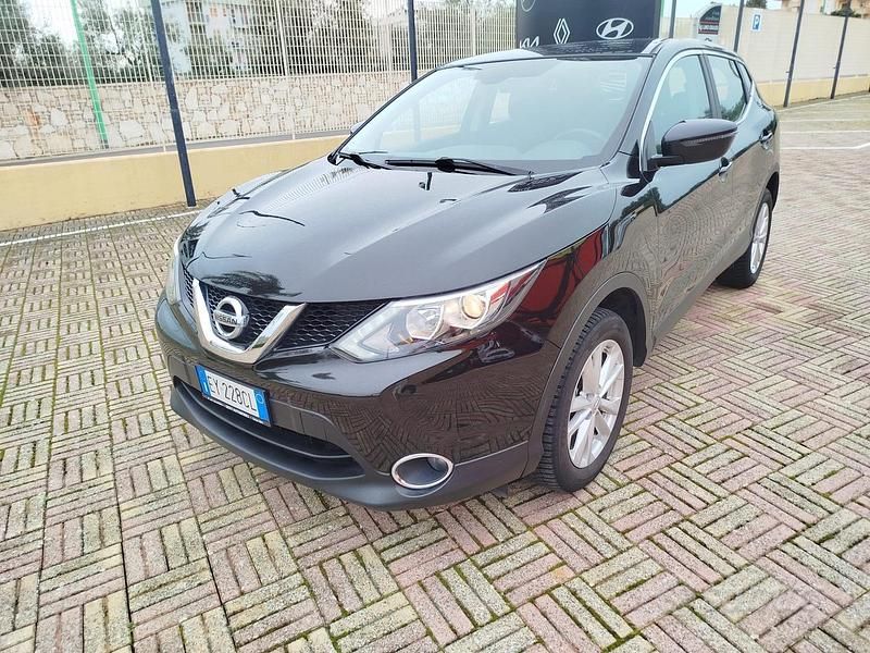 Usata Nissan Qashqai Tekna 110 CV (80 kW) 2015 Nero SUV