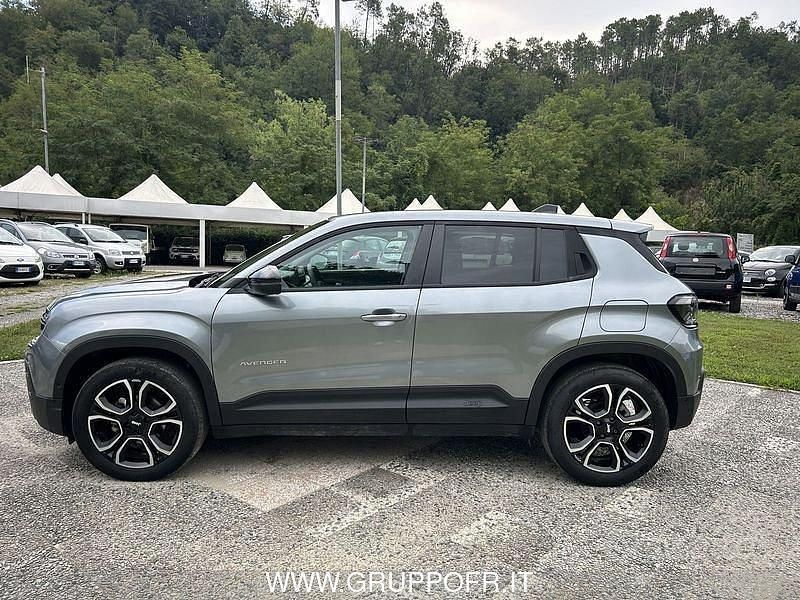 Usata Jeep Avenger Summit 101 CV (74 kW) 2024 Grigio SUV