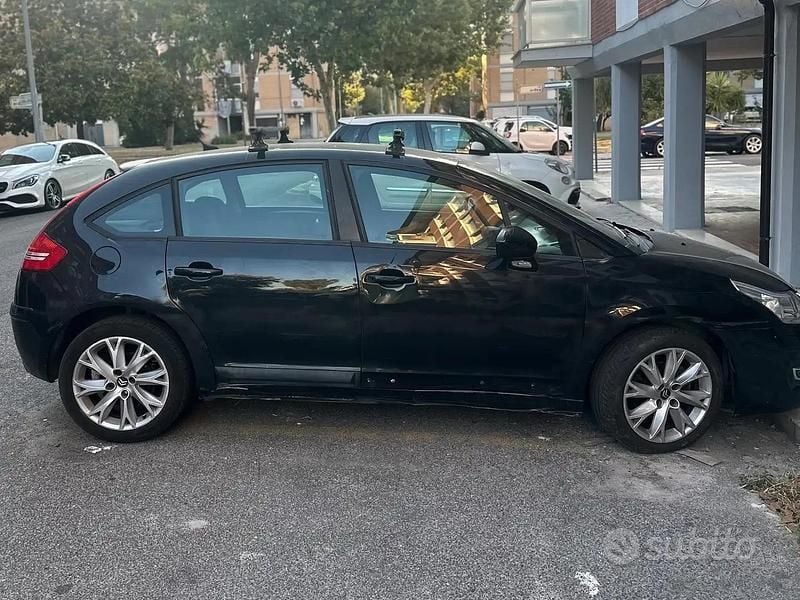 Usata Citroën C4 VTR Sport 110 CV (80 kW) 2009 Nero Berlina