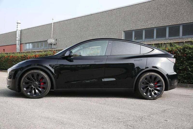 Usata Tesla Model Y Performance 155 kW (211 CV) 2022 SUV