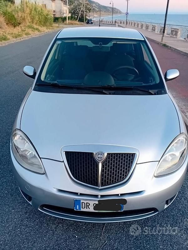 Usata Lancia Ypsilon 60 CV (44 kW) 2008 Utilitaria