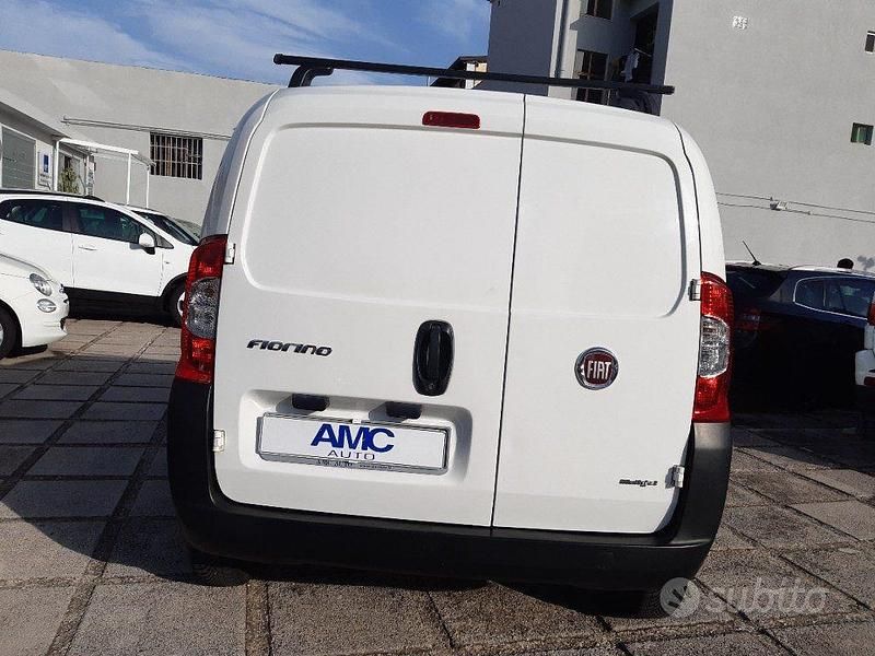 Usata Fiat Fiorino Trekking 75 CV (55 kW) 2012 Bianco Monovolume