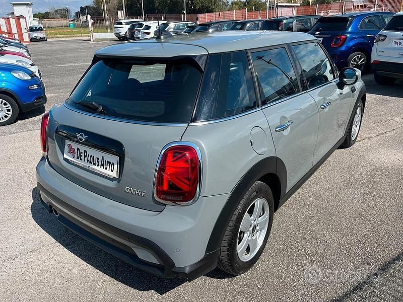 Usata Mini Cooper 158 CV (116 kW) 2021 Grigio Utilitaria