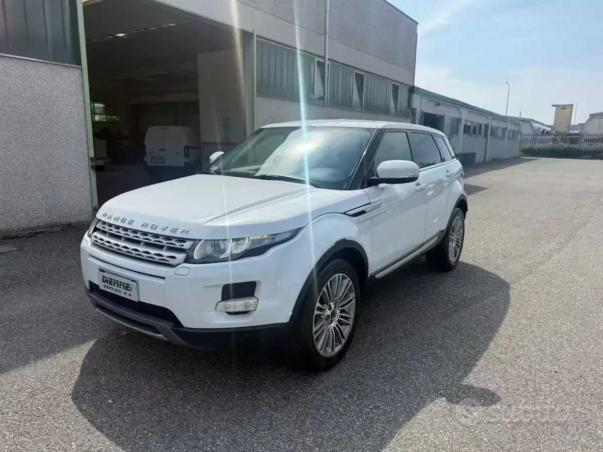 Usata Land Rover Range Rover evoque Dynamic 150 CV (110 kW) 2012 Bianco SUV