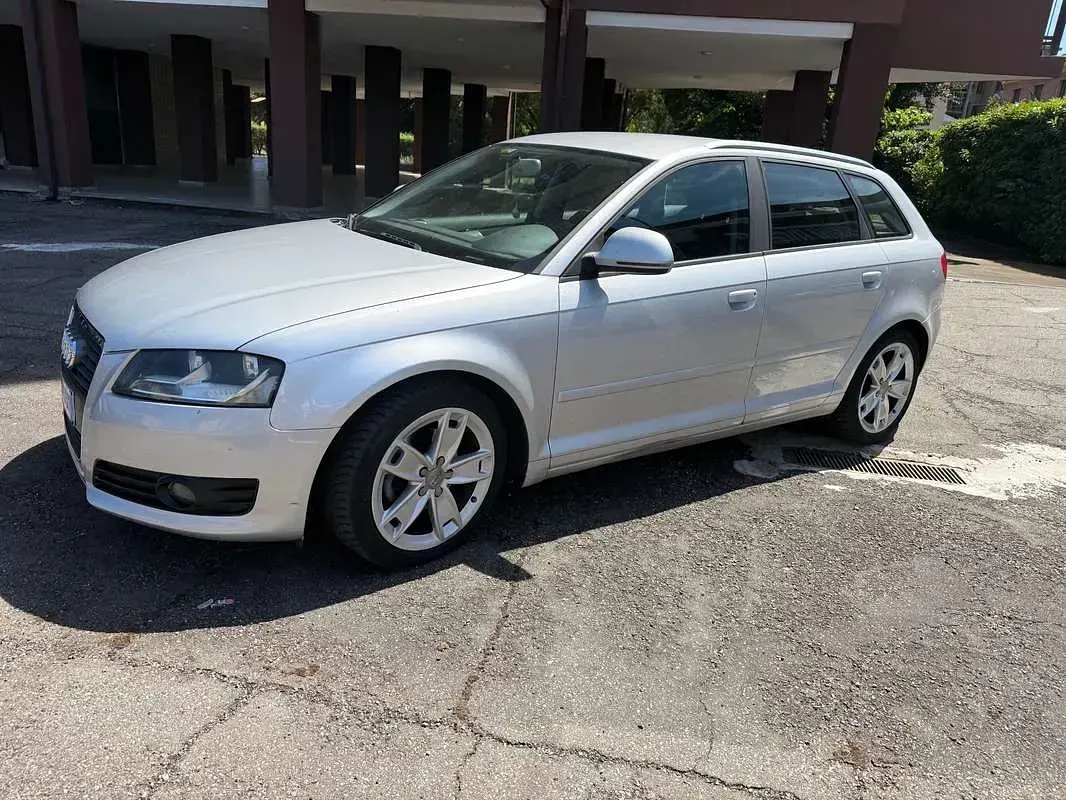Usata Audi A3 Sportback Ambition 140 CV (102 kW) 2010 Utilitaria