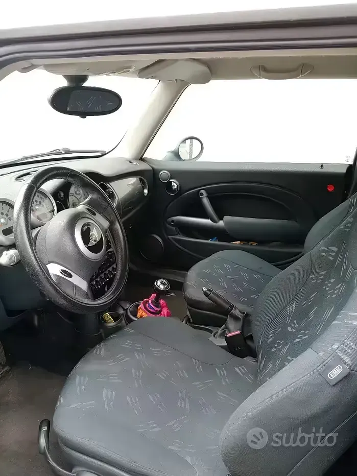 Usata Mini ONE 90 CV (66 kW) 2006 Blu Utilitaria