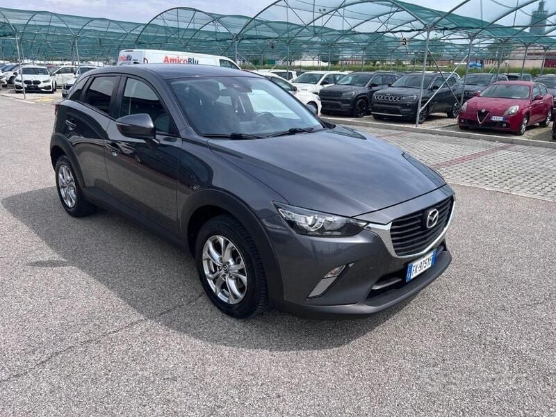 Usata Mazda CX-3 Evolve 120 CV (88 kW) 2017 Gray SUV