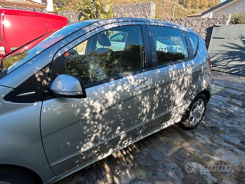 Usata Mercedes A200 2009 Grigio Utilitaria