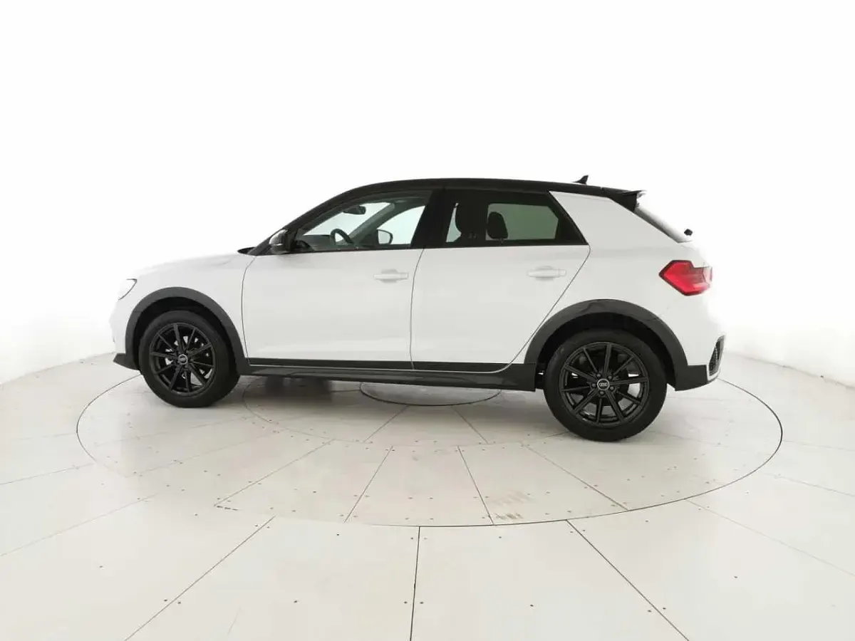 Usata Audi A1 Admired 95 CV (69 kW) 2024 Bianco SUV