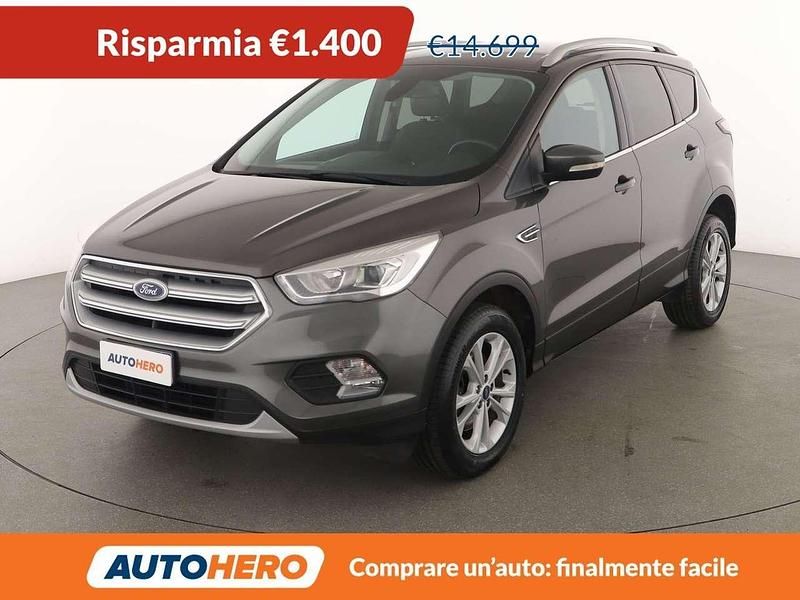 Usata Ford Kuga Titanium 120 CV (88 kW) 2021 Argento SUV