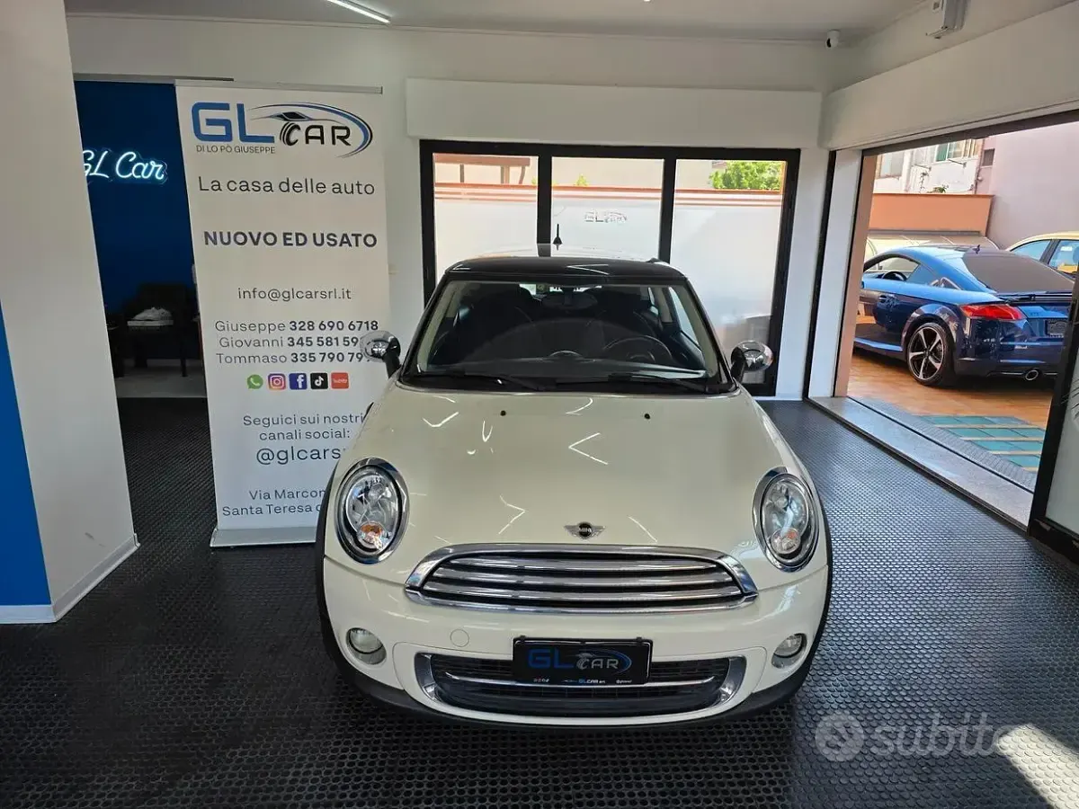 Usata Mini Cooper D 112 CV (82 kW) 2014 Bianco Utilitaria