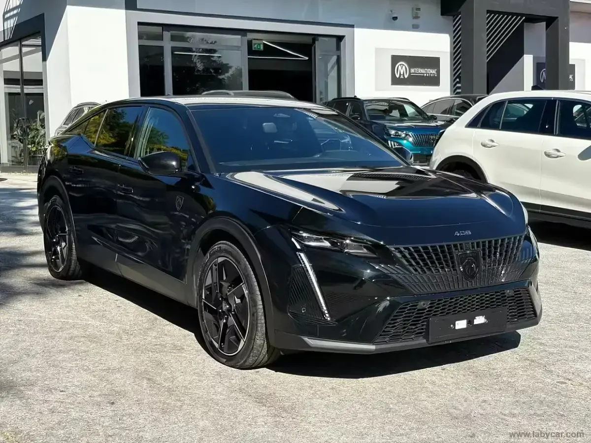 Usata Peugeot 408 GT 136 CV (100 kW) 2025 Nero SUV