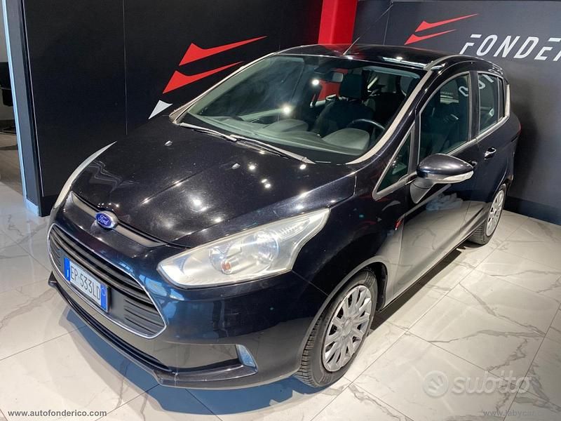 Usado Ford B-MAX 95 CV (69 kW) 2012 Negro Monovolumen