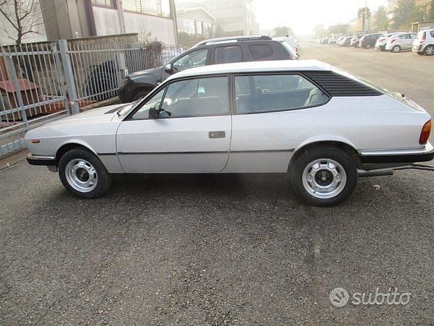 Usata Lancia Beta 102 CV (75 kW) 1983 Grigio Berlina