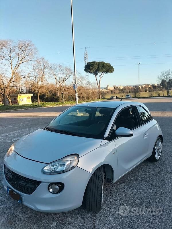 Usata Opel Adam 70 CV (51 kW) 2014 Grigio Utilitaria
