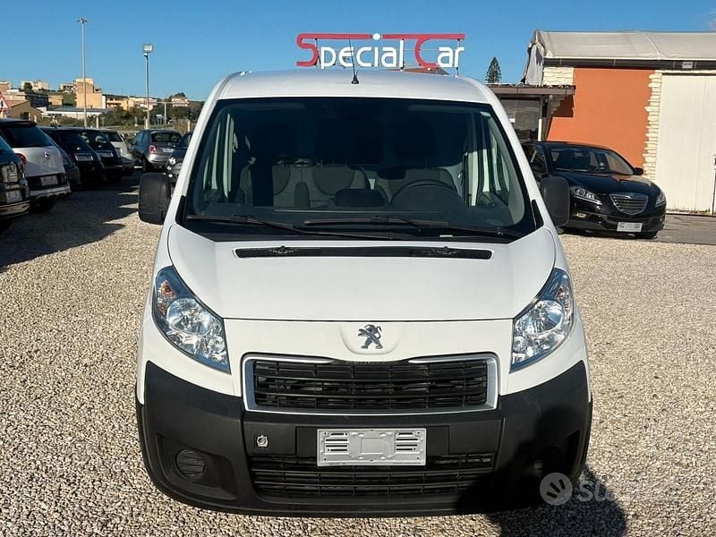 Usata Peugeot Expert 127 CV (93 kW) 2013 Bianco Furgone