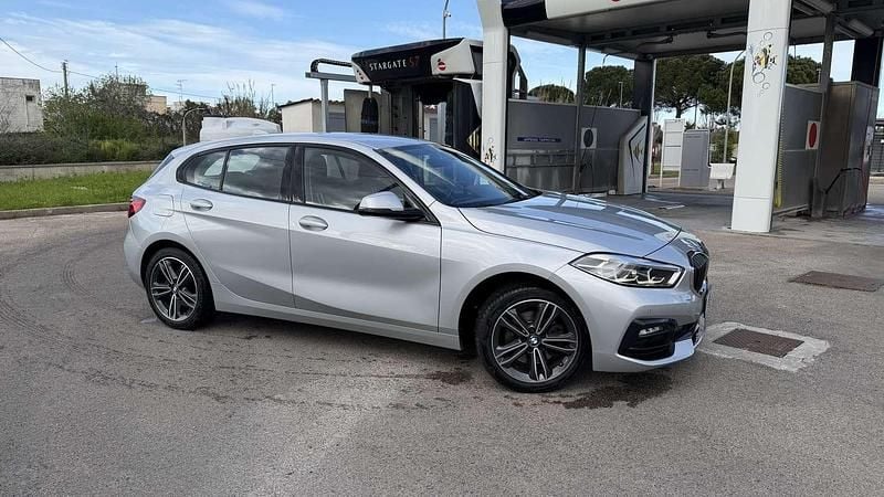Usata BMW 116 Sport Line 116 CV (85 kW) 2019 Utilitaria