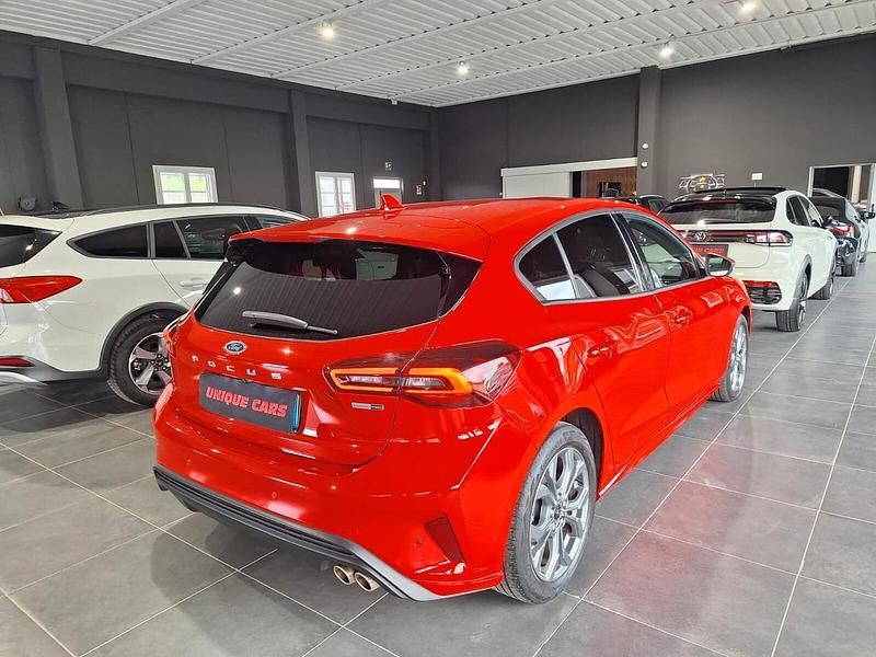Usata Ford Focus ST-Line 125 CV (91 kW) 2022 Rosso Berlina