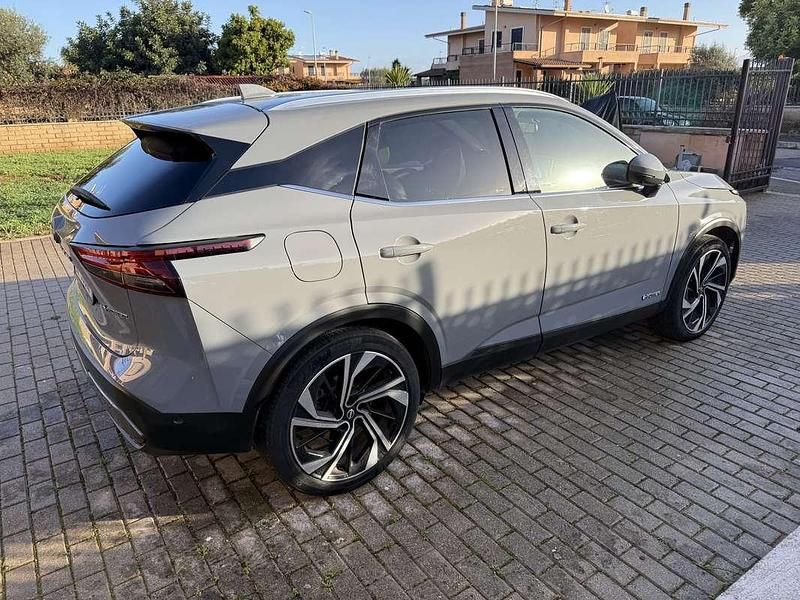 Usado Nissan Qashqai Tekna 158 CV (116 kW) 2023 Gris SUV