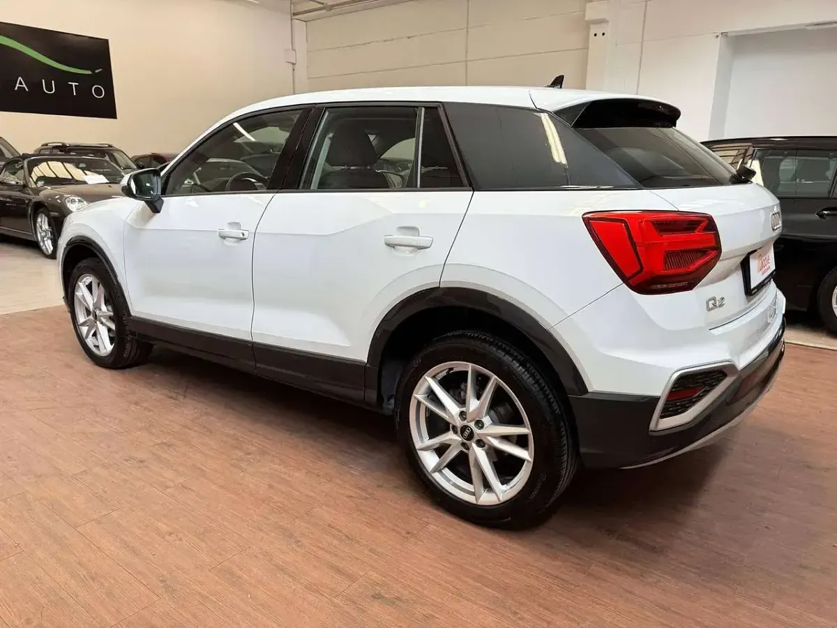 Usata Audi Q2 Admired 116 CV (85 kW) 2021 Bianco SUV