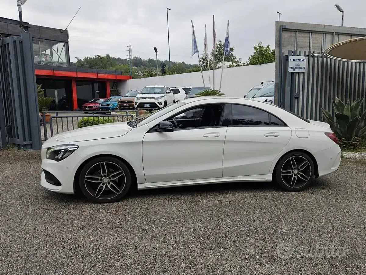 Usata Mercedes CLA200 Premium 136 CV (100 kW) 2016 Bianco Berlina