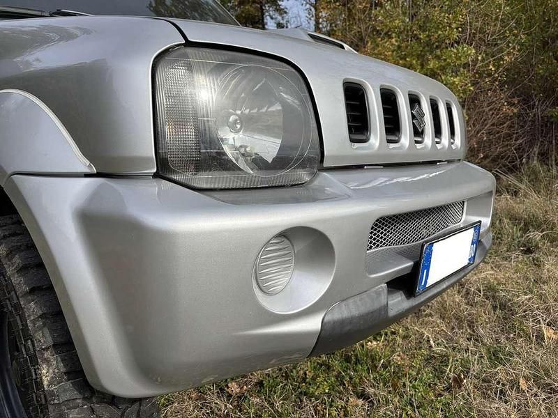 Usata Suzuki Jimny 65 CV (47 kW) 2005 SUV