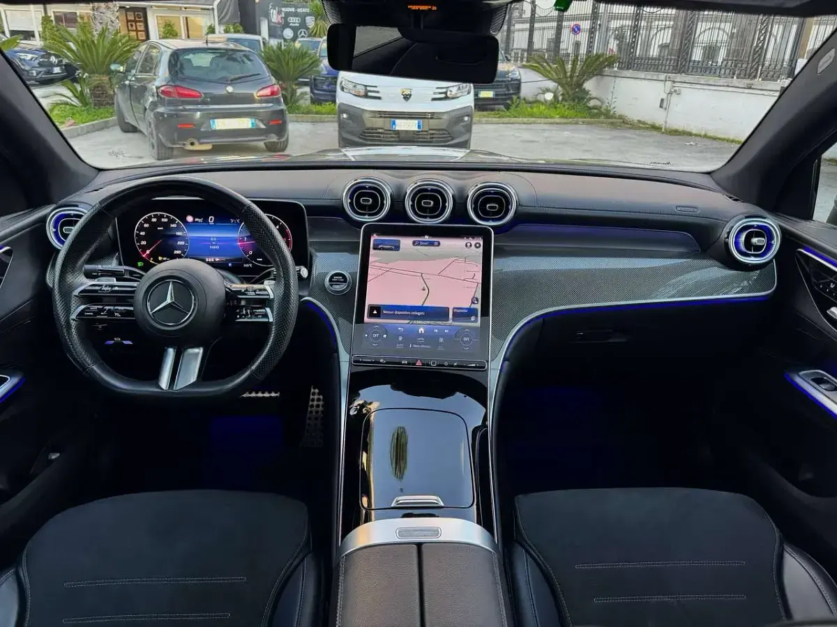 Usado Mercedes GLC220 AMG Line Premium 197 CV (144 kW) 2023 Gris Coupe