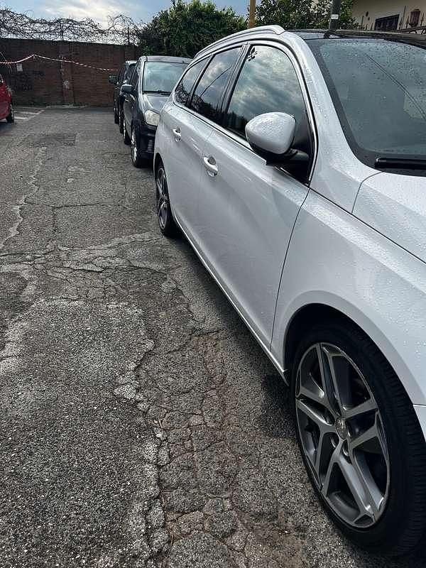 Usata Peugeot 308 Allure 120 CV (88 kW) 2016 Bianco Station wagon