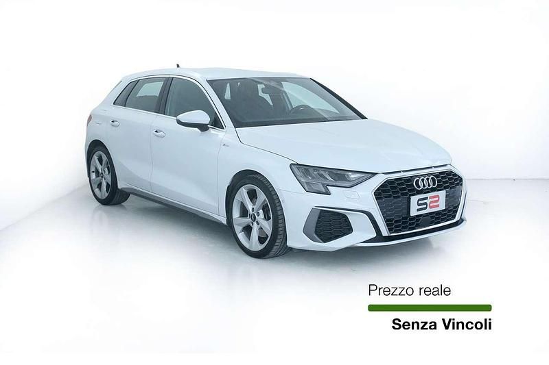 Usata Audi A3 S-Line 150 CV (110 kW) 2021 Bianco Berlina