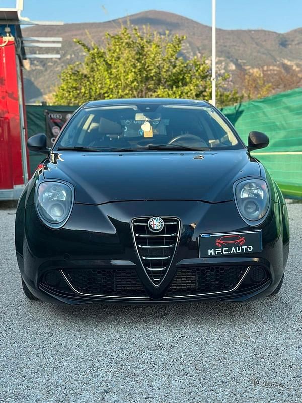 Usata Alfa Romeo MiTo Distinctive 84 CV (61 kW) 2014 Nero Utilitaria