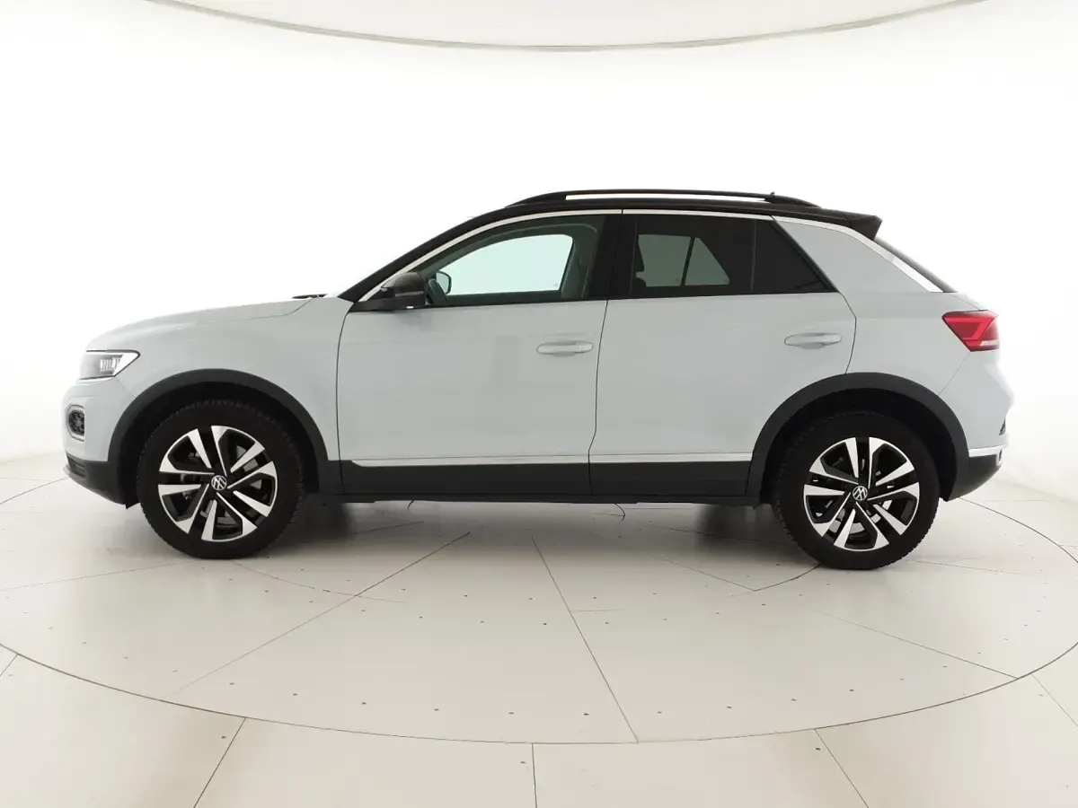 Usata VW T-Roc Style 150 CV (110 kW) 2021 K8 white silver metallizzato SUV