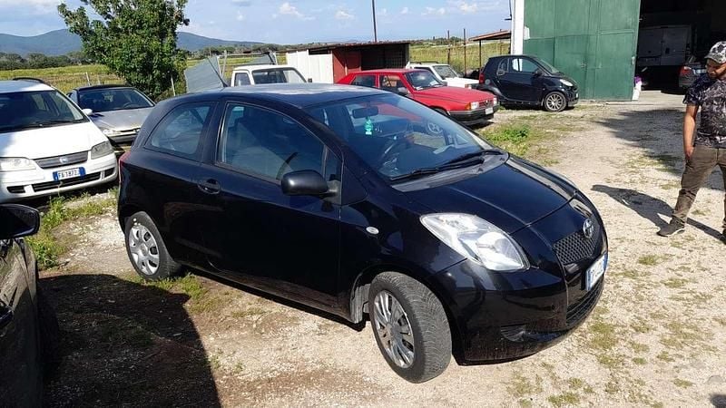 Usata Toyota Yaris 69 CV (50 kW) 2007 Utilitaria