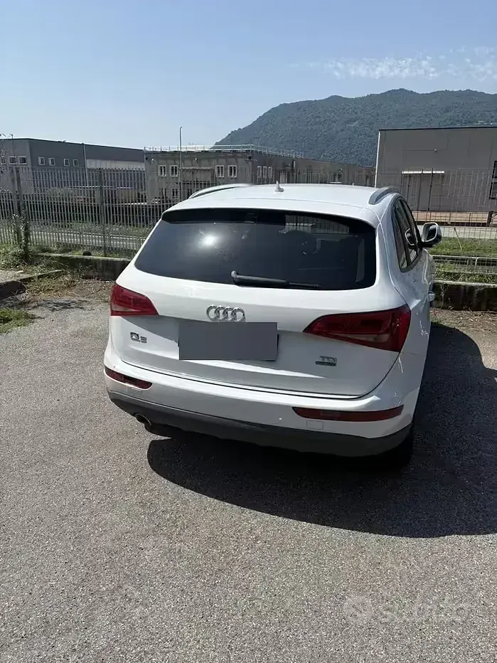 Usata Audi Q5 Business 190 CV (139 kW) 2015 Bianco SUV